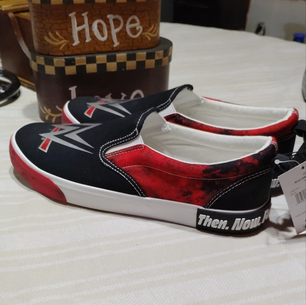 WWE Men's GroundUp Slip-on Sneaker